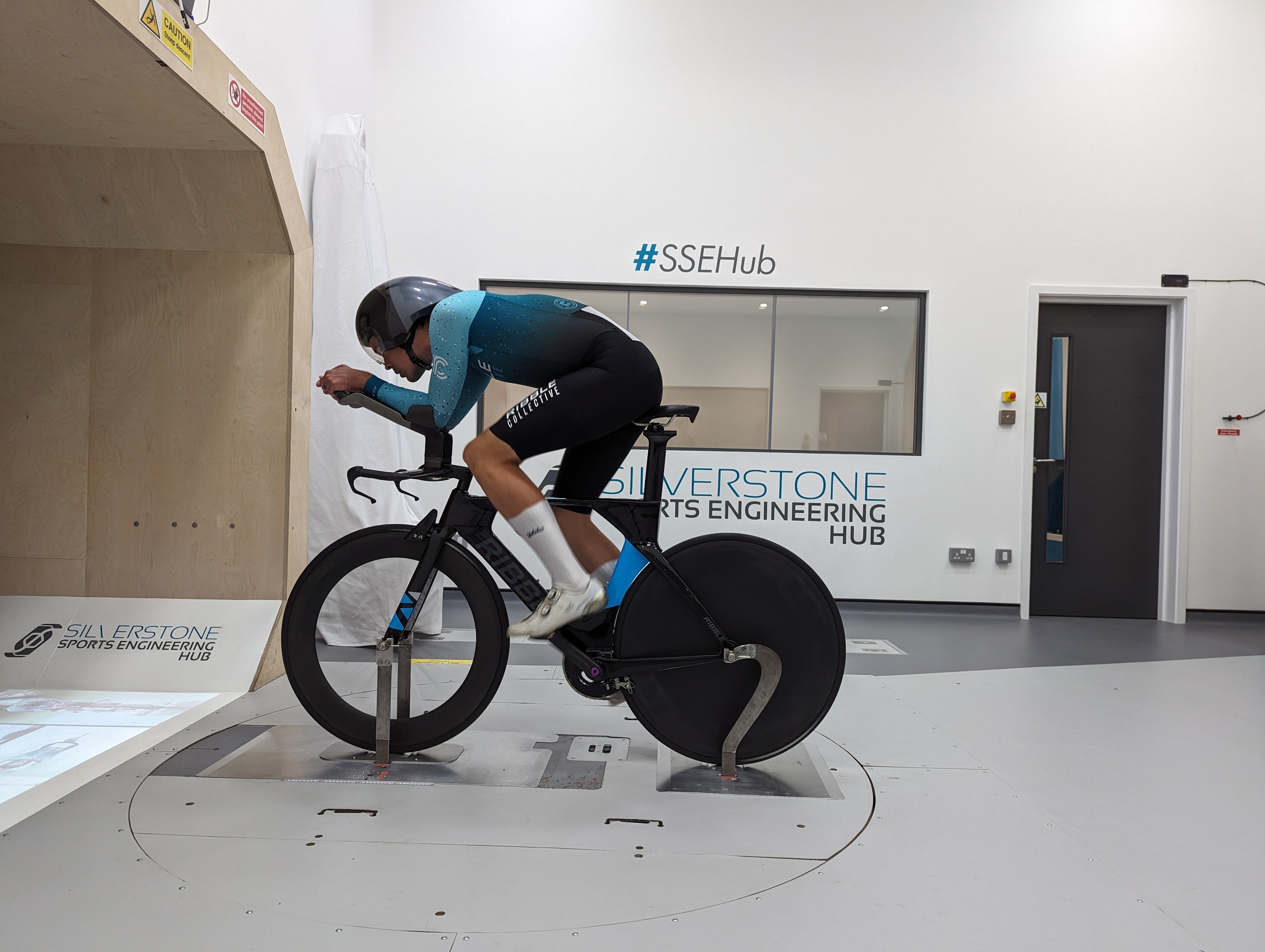 Outdoor Inflatable Wind Testing Aero Wind Tunnel Testing – Velotec