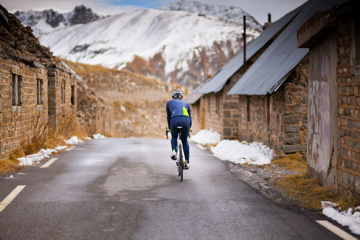 TAKING THE GUESSWORK OUT OF WINTER CYCLING CLOTHING